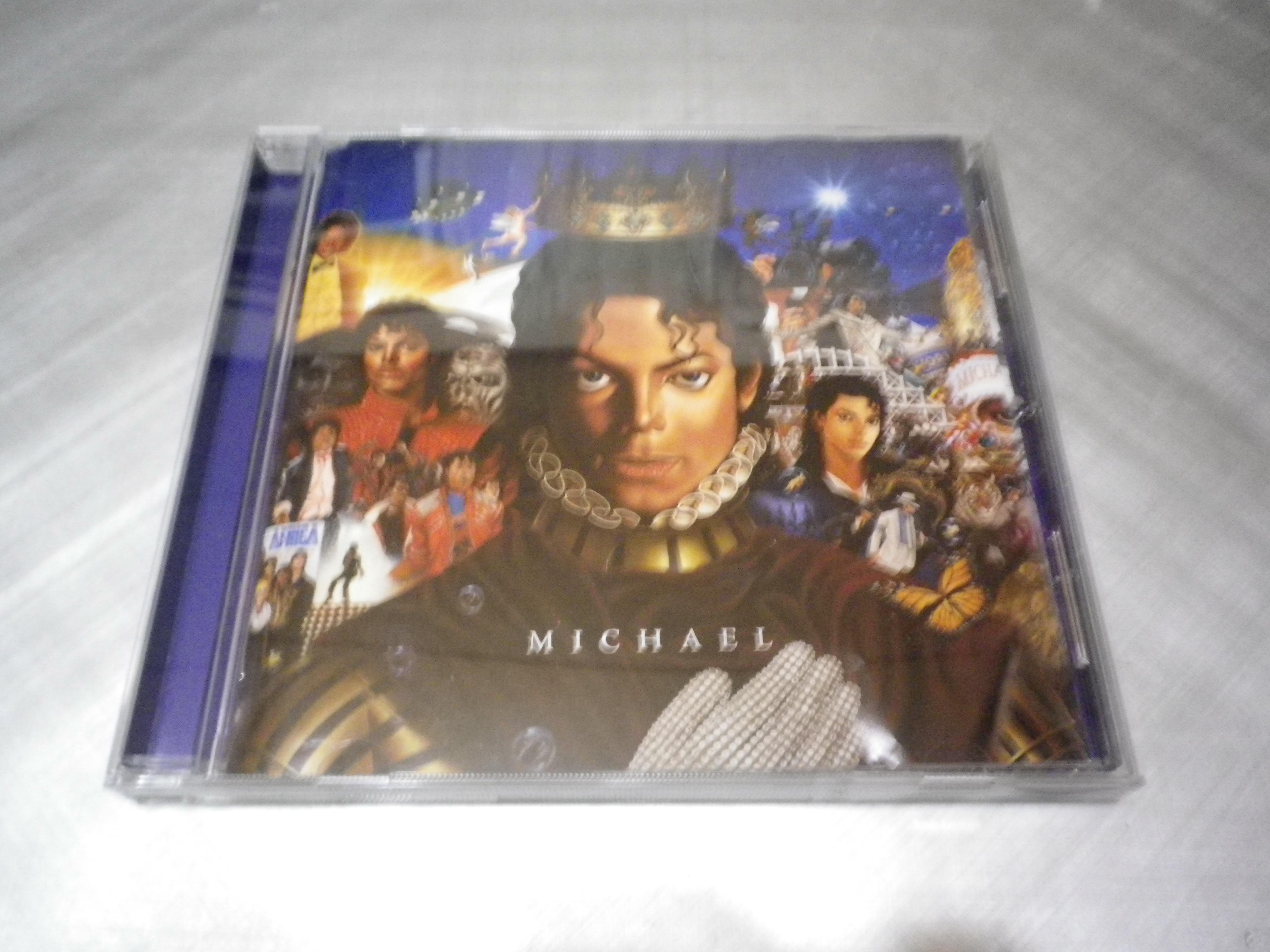 このジャケットにイラストのタッチ良いっすね。。。