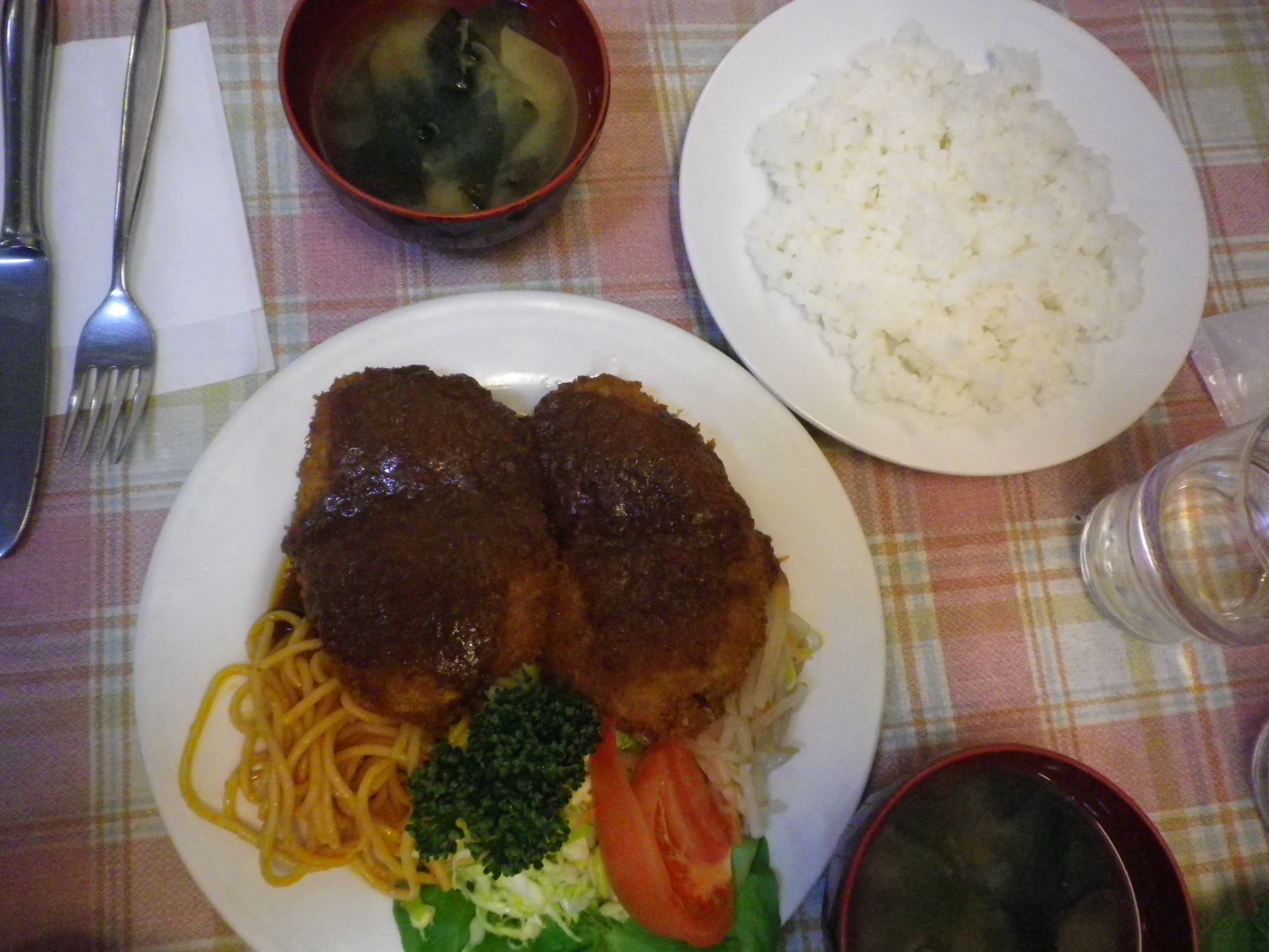 ヒレカツもこのボリューム!!!